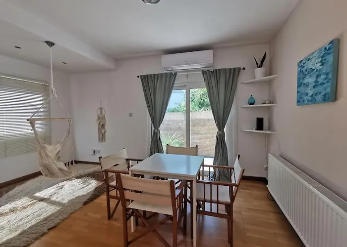 Cozy Family Σπίτι διακοπών Λατσιά